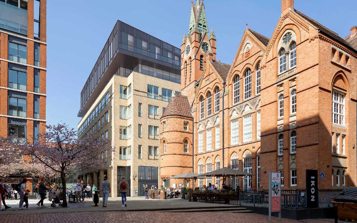 Two+Brindley%2c+Birmingham%2c+UK+-+Construction+with+Community