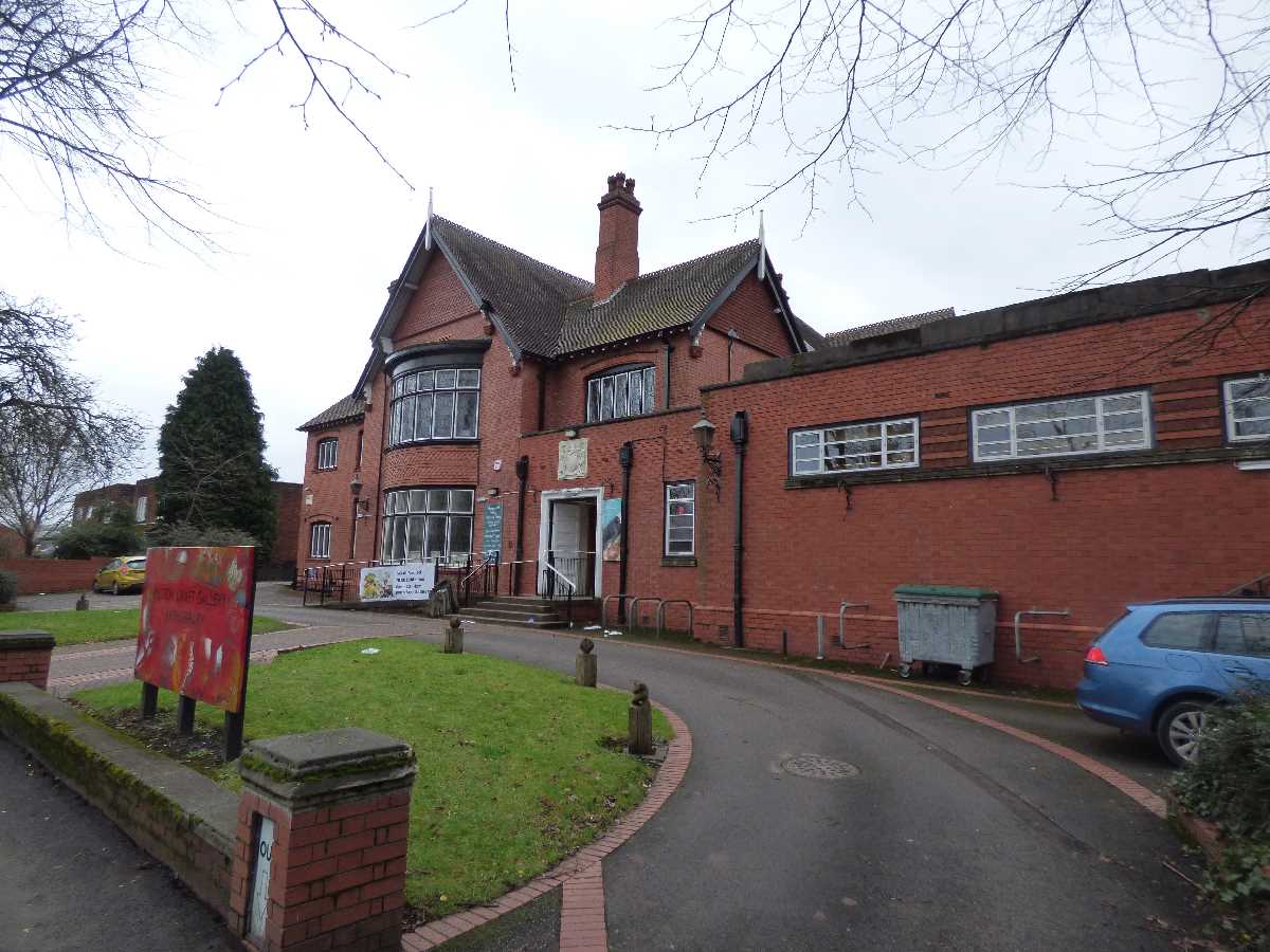 Bilston+Craft+Gallery