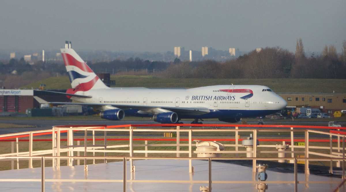 British Airways diverts at Birmingham Airport (December 2016)