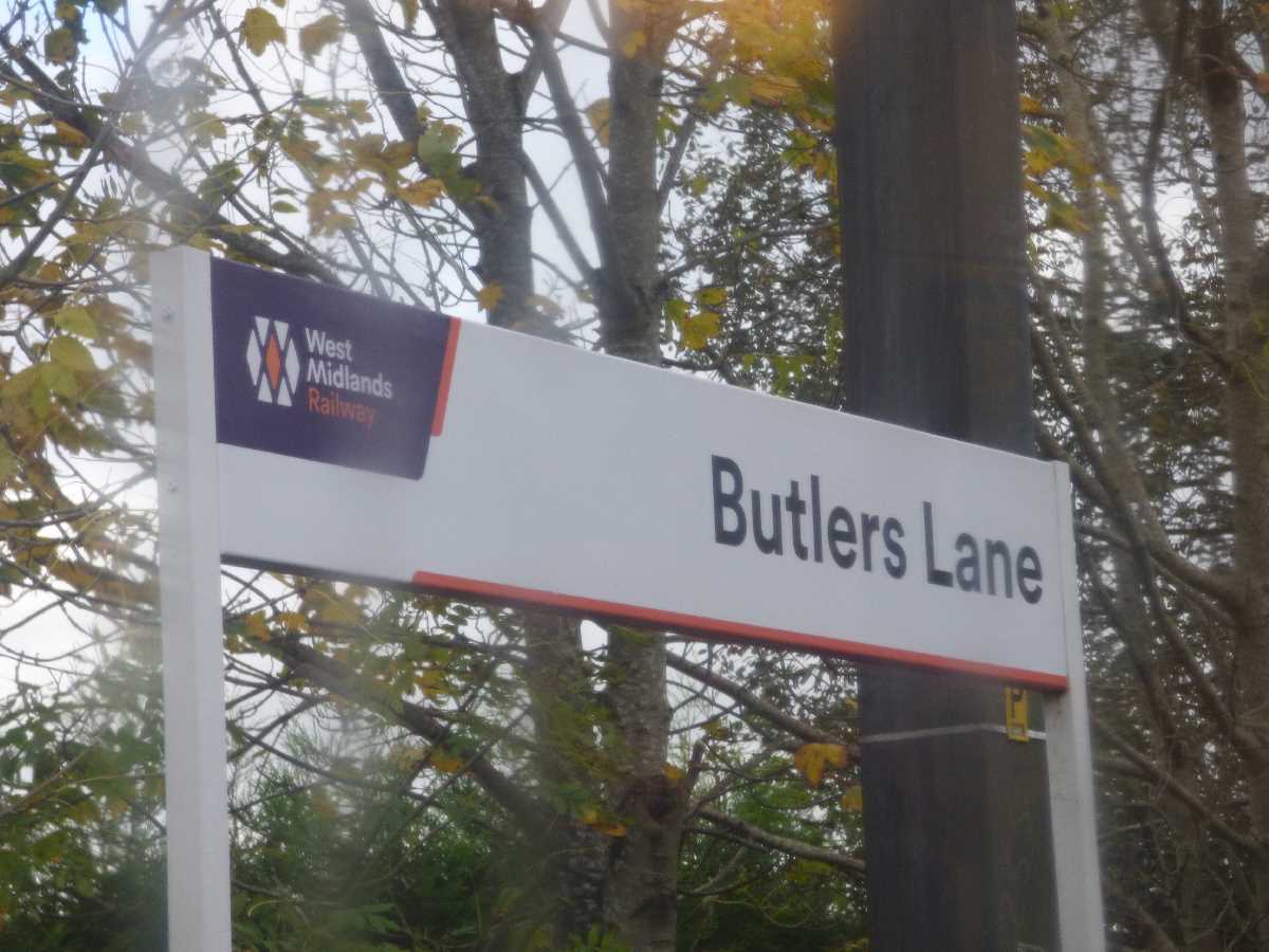 Butlers+Lane+Station+-+A+railway+station+in+Sutton+Coldfield%2c+Birmingham!