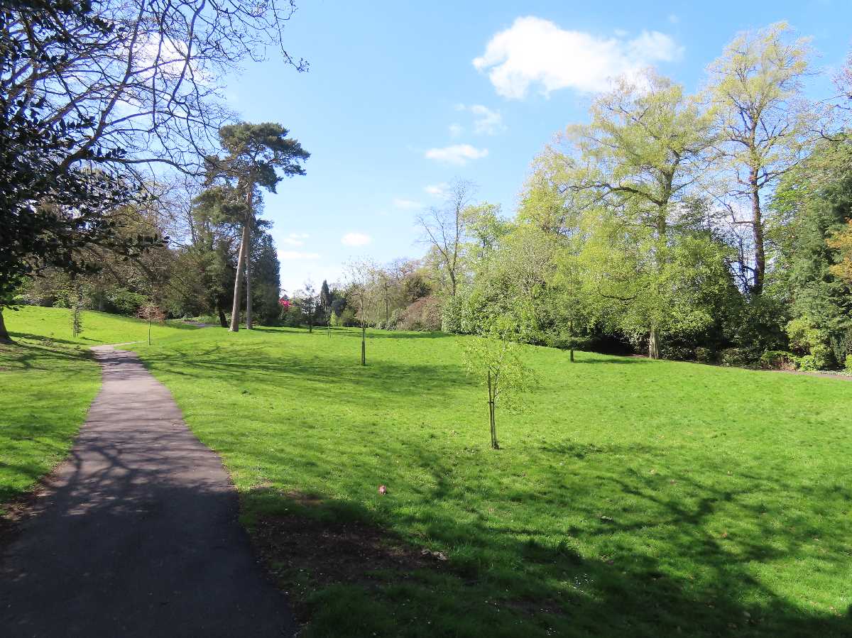 Cadbury+Ladies%27+Recreation+Ground+(Cadbury+Park)%2c+Bournville+-+A+Wonderful+open+space!