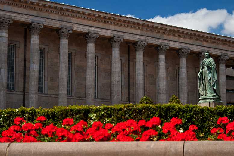 Birmingham Town Hall - A great place to experience music
