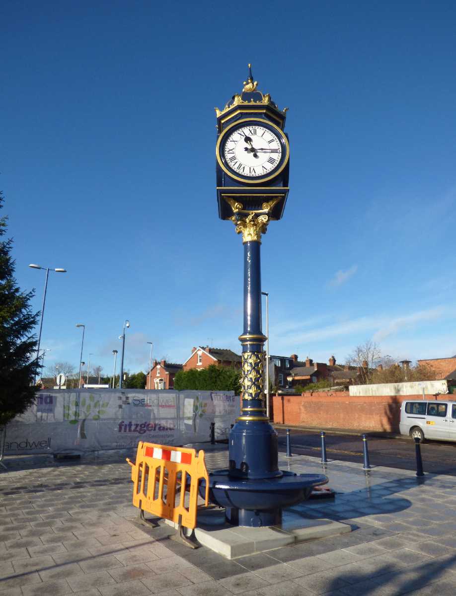 Kings Head Clock, Bearwood - A Sandwell Gem!