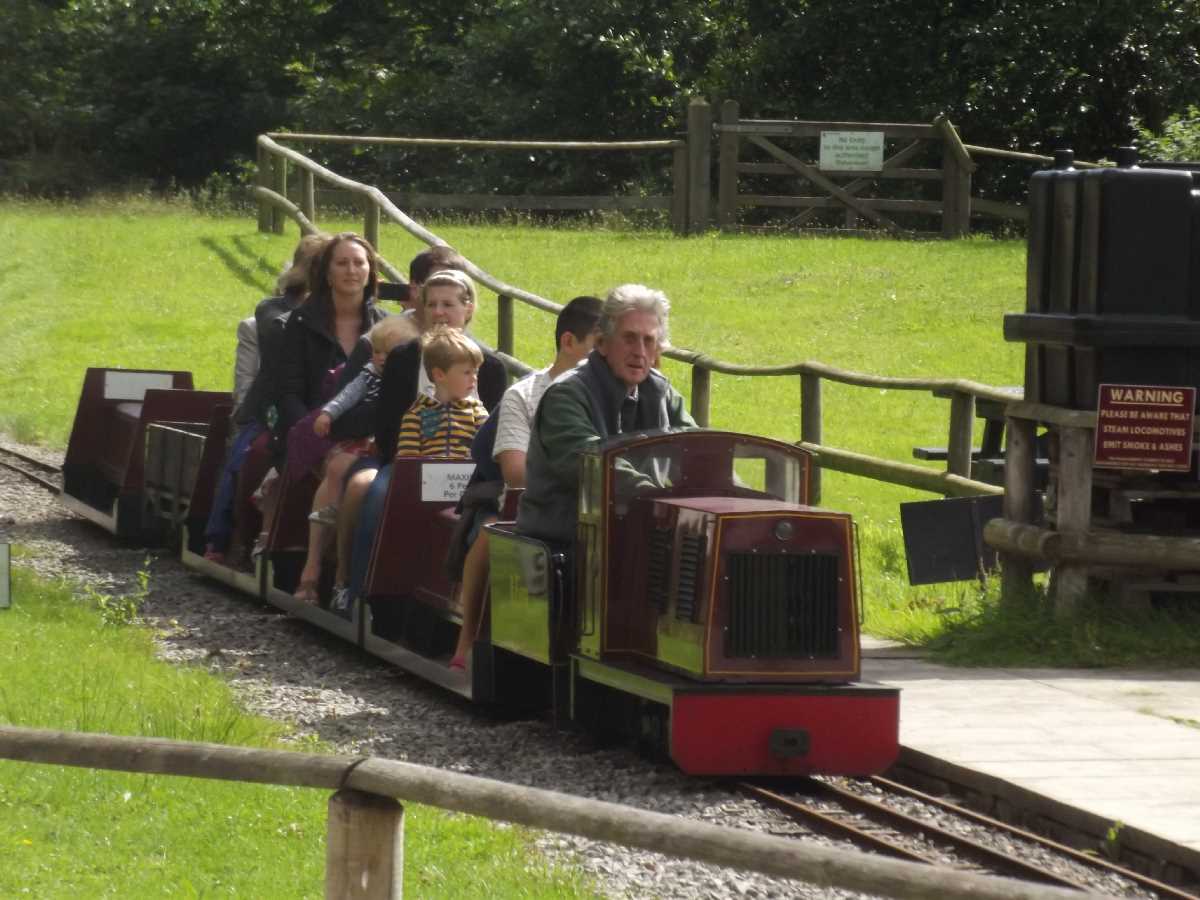 Miniature Railway at Trentham Gardens (August 2013)