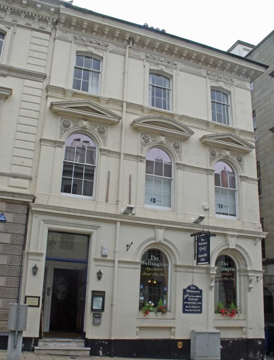 The+Wellington+(Bennetts+Hill)+-+A+Birmingham+Gem!